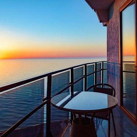 Tower Apartments Batum Dış mekan fotoğraf