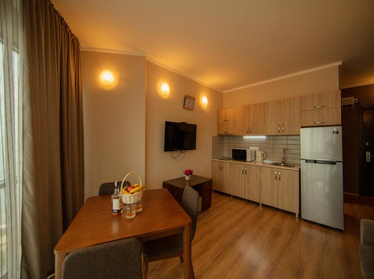 Tower Apartments Batum Dış mekan fotoğraf