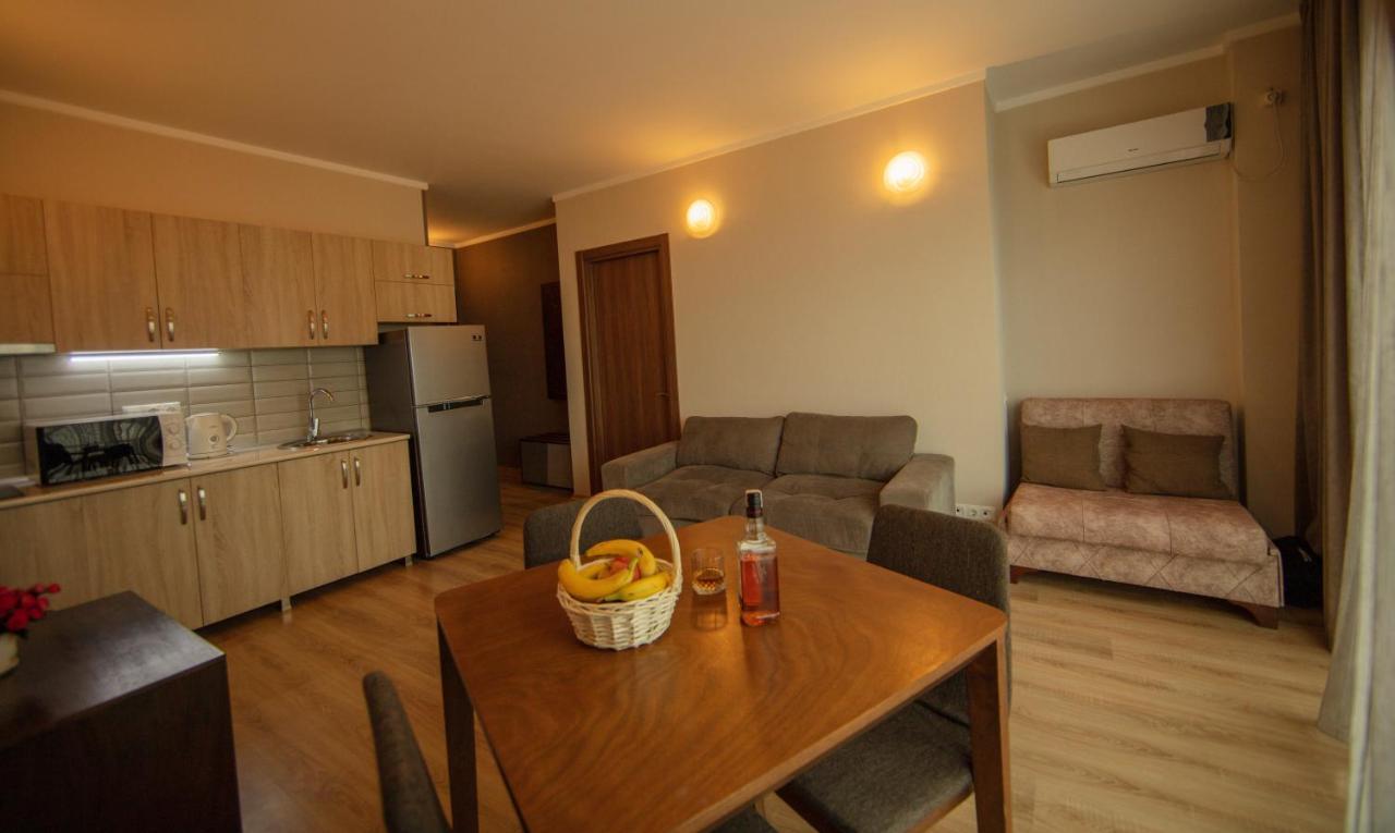 Tower Apartments Batum Dış mekan fotoğraf