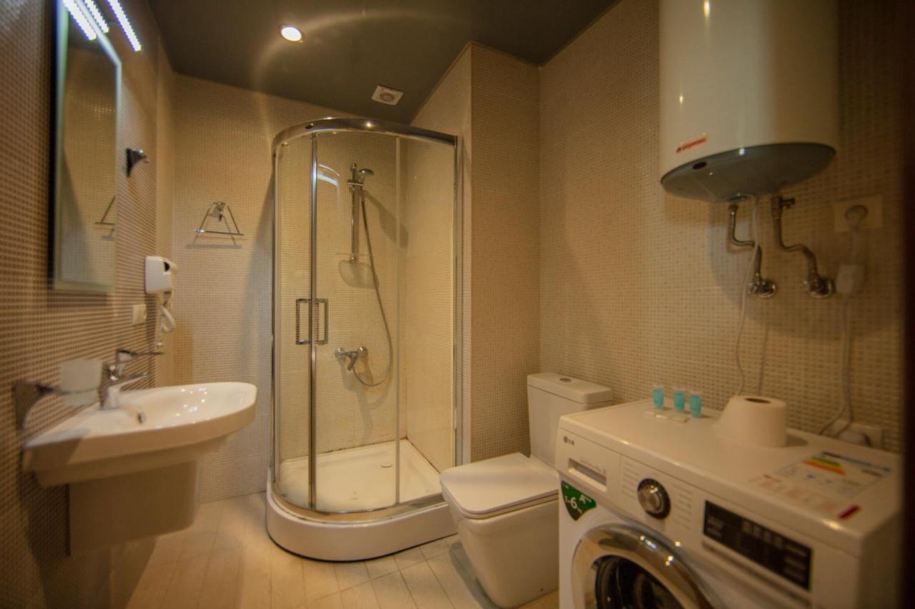 Tower Apartments Batum Dış mekan fotoğraf