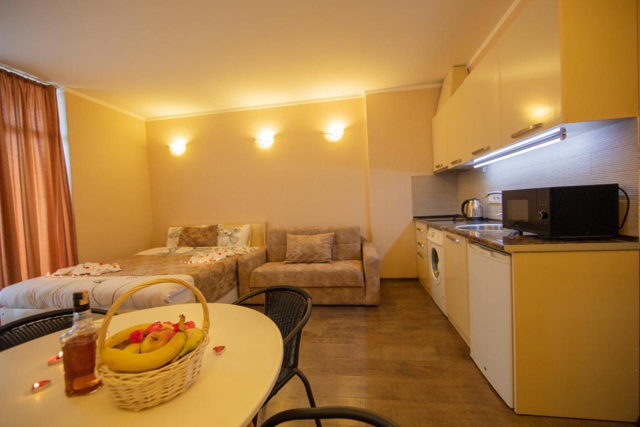 Tower Apartments Batum Dış mekan fotoğraf